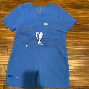 Figs jogger scrub set